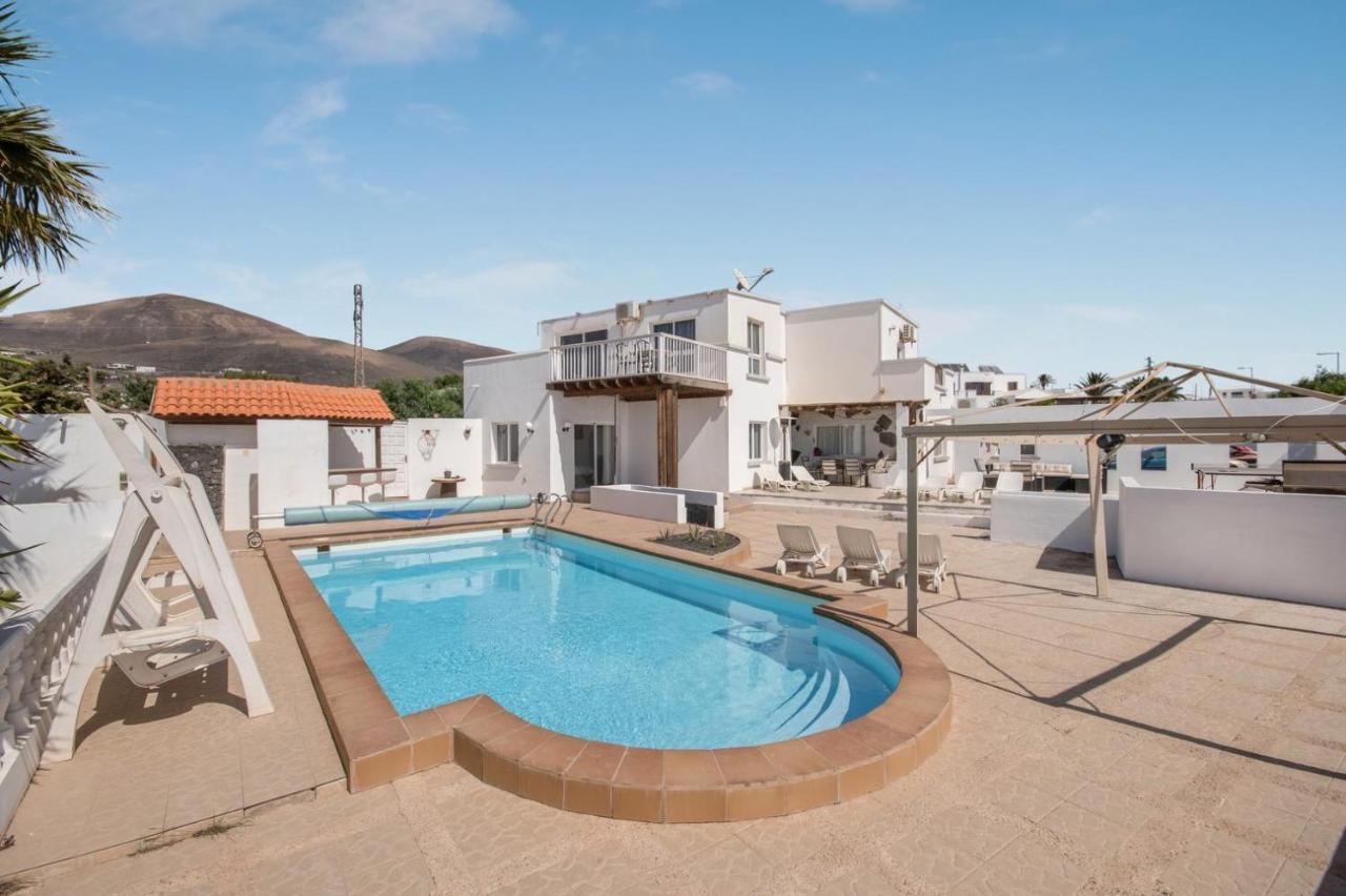 Casa Nira Villa Mácher Екстериор снимка